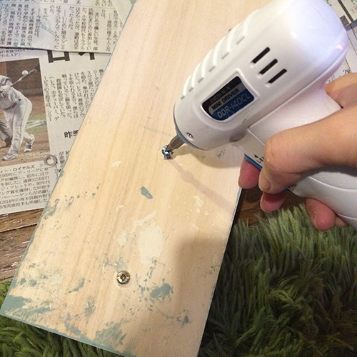 ボリュームネックレスを100円均一のアレを使って可愛く見せる収納